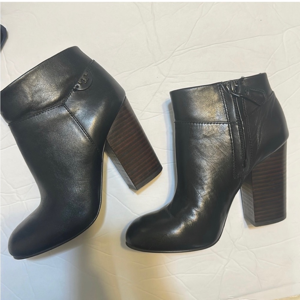 Tory Burch Black Leather Block Heel Ankle Booties